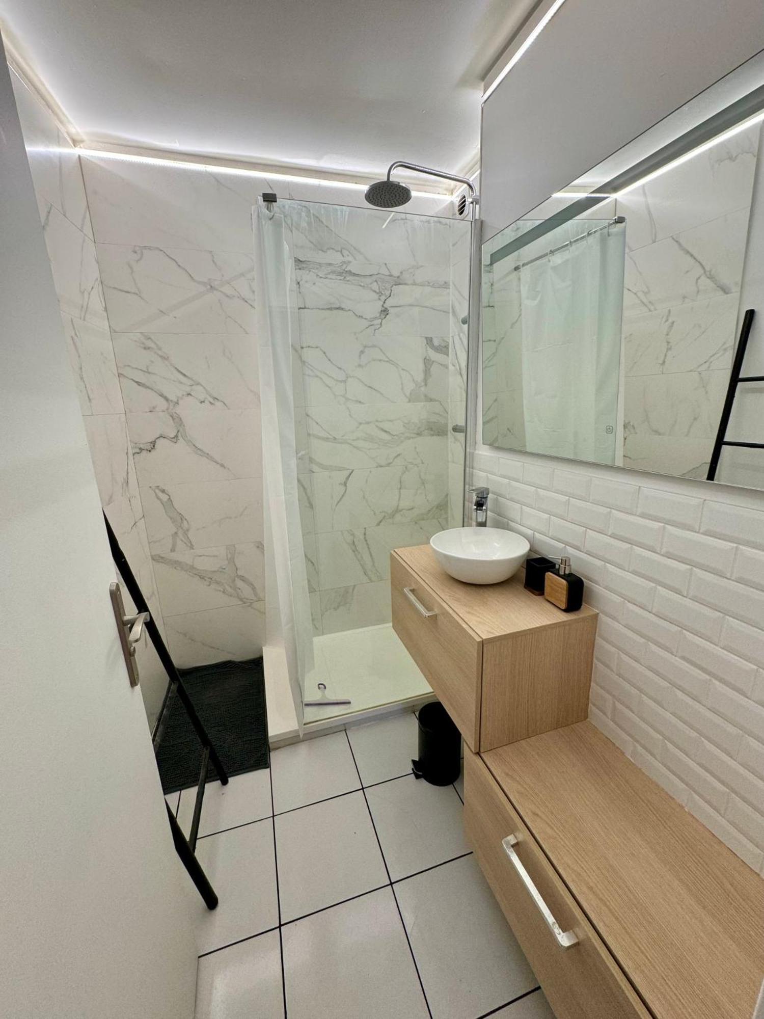 Agreable T3 Idealement Situe Mende Exterior foto